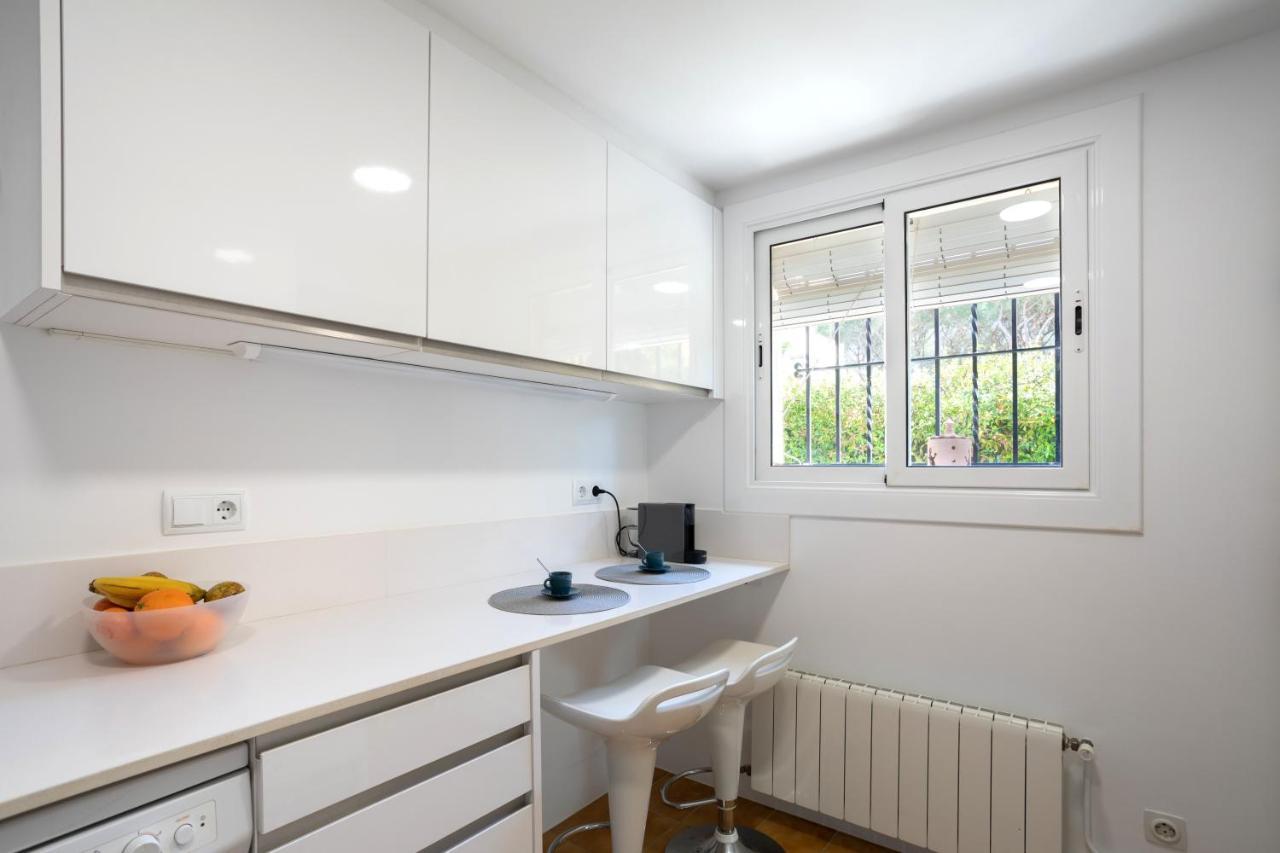Bonita Casa Adosada Con Jardin Privado Y Piscina Comunitaria Calella De Palafrugell Dış mekan fotoğraf